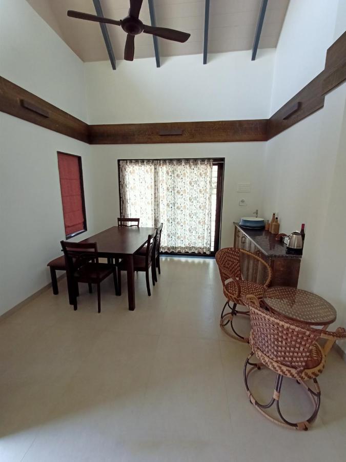 Saffronstays Eden, Nashik - Pet-Friendly Villa With Pool, Jacuzzi & Grape Farm Exterior foto